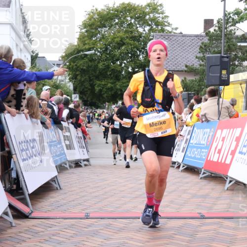 30.08.2026 - Blankeneser Heldenlauf Lena Gebhardt http://msf.ph/oto/10050429 30.08.2026 11:58:49 Ziel 2104, 2284, 2647, 2695, 2706, 4143, 4325 meine-sportfotos.de