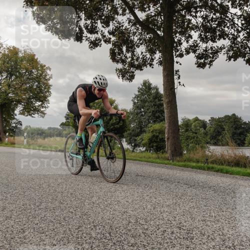 30.08.2026 - Elbe Triathlon Hamburg Michael Burmester http://msf.ph/oto/10050432 30.08.2026 10:02:06 Radfahren 438, 552, 622, 640, 702, 704, 915, 940 meine-sportfotos.de