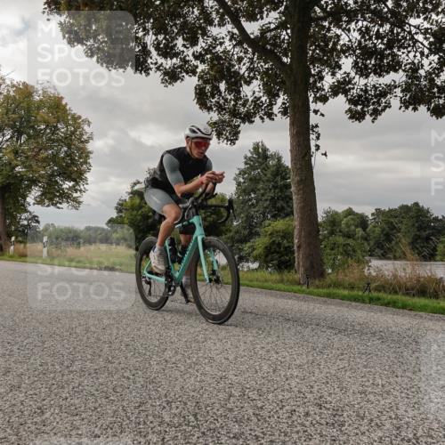 30.08.2026 - Elbe Triathlon Hamburg Michael Burmester http://msf.ph/oto/10050441 30.08.2026 10:02:10 Radfahren 414, 552, 622, 702, 704, 915, 940 meine-sportfotos.de