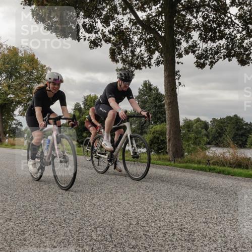 30.08.2026 - Elbe Triathlon Hamburg Michael Burmester http://msf.ph/oto/10050455 30.08.2026 10:02:21 Radfahren 459, 568, 725, 879, 882 meine-sportfotos.de