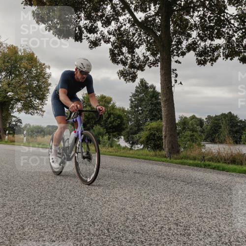 30.08.2026 - Elbe Triathlon Hamburg Michael Burmester http://msf.ph/oto/10050465 30.08.2026 10:02:34 Radfahren 519, 564, 635, 790, 893 meine-sportfotos.de