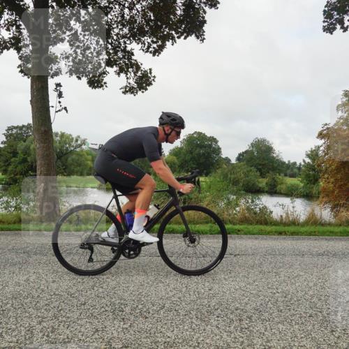 30.08.2026 - Elbe Triathlon Hamburg Michael Burmester http://msf.ph/oto/10050468 30.08.2026 09:44:28 Radfahren 367, 558, 618, 779, 826 meine-sportfotos.de