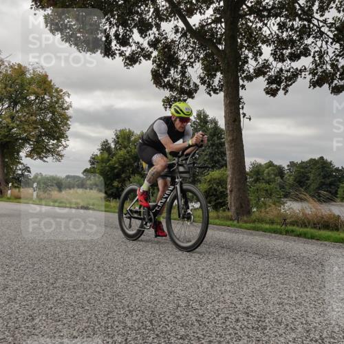 30.08.2026 - Elbe Triathlon Hamburg Michael Burmester http://msf.ph/oto/10050483 30.08.2026 10:02:54 Radfahren 493, 598, 639, 670, 674, 862, 870, 942, 978 meine-sportfotos.de