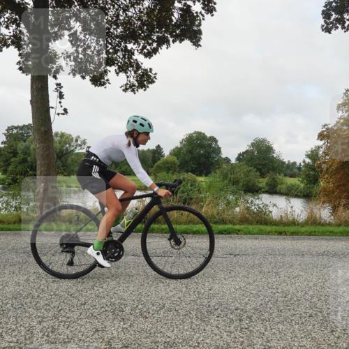 30.08.2026 - Elbe Triathlon Hamburg Michael Burmester http://msf.ph/oto/10050505 30.08.2026 09:44:46 Radfahren 273, 284, 475, 635, 724, 848 meine-sportfotos.de