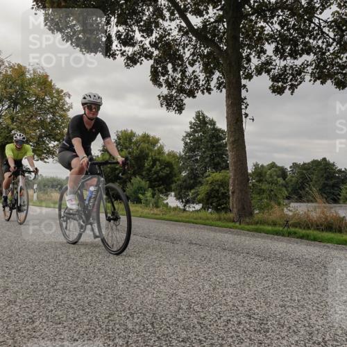 30.08.2026 - Elbe Triathlon Hamburg Michael Burmester http://msf.ph/oto/10050559 30.08.2026 10:03:47 Radfahren 426, 536, 764, 795, 945 meine-sportfotos.de