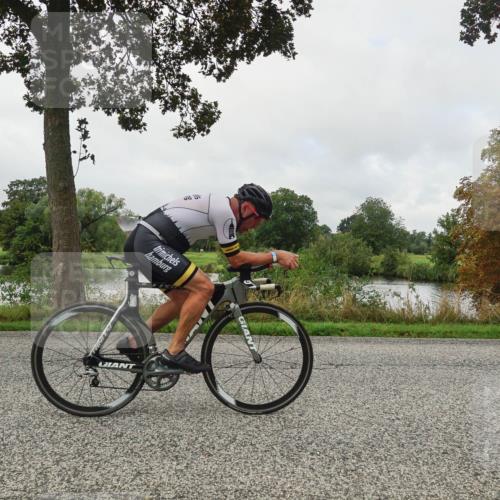 30.08.2026 - Elbe Triathlon Hamburg Michael Burmester http://msf.ph/oto/10050564 30.08.2026 09:45:05 Radfahren 274, 495, 664, 769, 798 meine-sportfotos.de