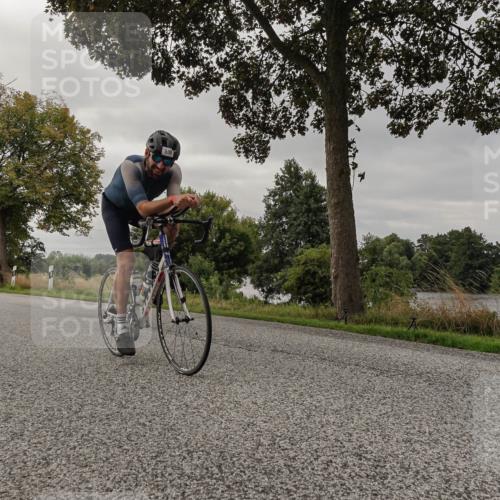 30.08.2026 - Elbe Triathlon Hamburg Michael Burmester http://msf.ph/oto/10050568 30.08.2026 10:03:53 Radfahren 426, 536, 589, 805 meine-sportfotos.de