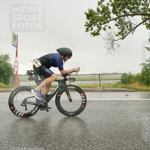 30.08.2026 - Elbe Triathlon Hamburg Michael Burmester http://msf.ph/oto/10050646 30.08.2026 15:48:50 Radfahren  meine-sportfotos.de