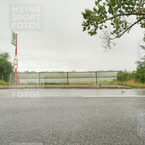 30.08.2026 - Elbe Triathlon Hamburg Michael Burmester http://msf.ph/oto/10050658 30.08.2026 15:48:52 Radfahren  meine-sportfotos.de