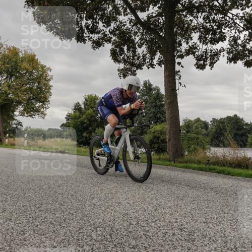 30.08.2026 - Elbe Triathlon Hamburg Michael Burmester http://msf.ph/oto/10050660 30.08.2026 10:05:23 Radfahren 591, 683, 968 meine-sportfotos.de