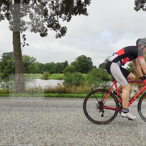 30.08.2026 - Elbe Triathlon Hamburg Michael Burmester http://msf.ph/oto/10050661 30.08.2026 09:45:57 Radfahren 285, 564, 620, 671, 702, 857 meine-sportfotos.de