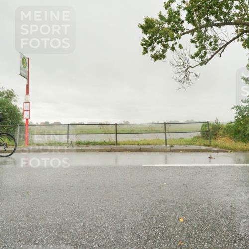 30.08.2026 - Elbe Triathlon Hamburg Michael Burmester http://msf.ph/oto/10050685 30.08.2026 15:49:13 Radfahren  meine-sportfotos.de