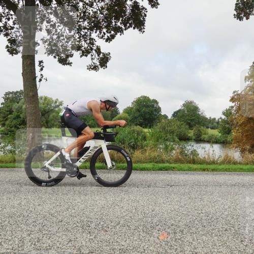 30.08.2026 - Elbe Triathlon Hamburg Michael Burmester http://msf.ph/oto/10050720 30.08.2026 09:46:15 Radfahren 276, 376, 379, 438, 577, 637, 650, 674, 700, 841, 847 meine-sportfotos.de