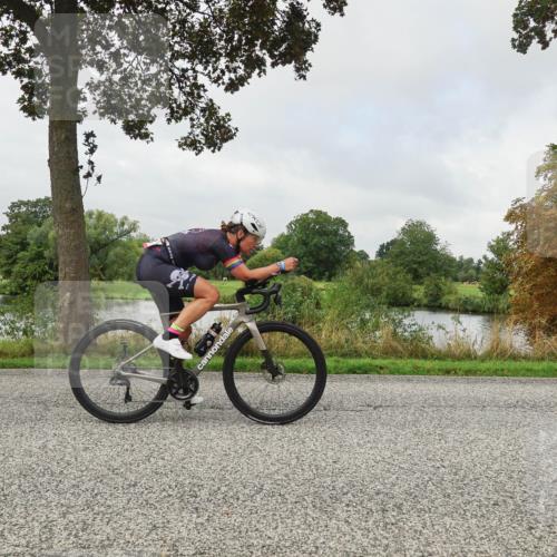 30.08.2026 - Elbe Triathlon Hamburg Michael Burmester http://msf.ph/oto/10050745 30.08.2026 09:46:26 Radfahren 343, 375, 412, 414, 484, 493, 546, 568, 589, 651, 691, 718, 725, 782, 812 meine-sportfotos.de