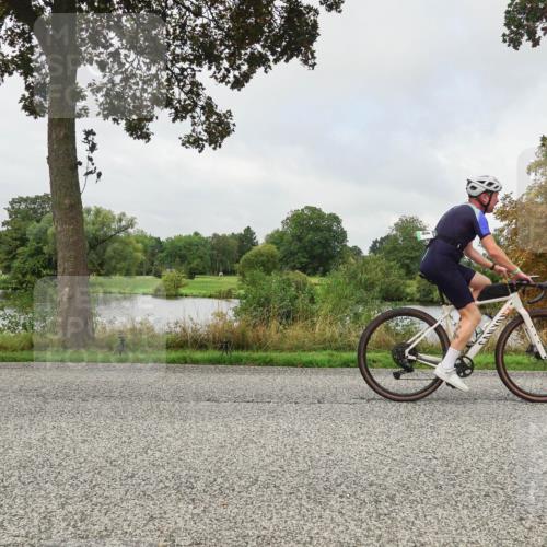 30.08.2026 - Elbe Triathlon Hamburg Michael Burmester http://msf.ph/oto/10050754 30.08.2026 09:46:28 Radfahren 343, 412, 414, 426, 484, 493, 568, 589, 718, 725, 782 meine-sportfotos.de