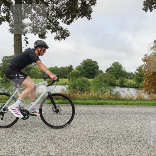 30.08.2026 - Elbe Triathlon Hamburg Michael Burmester http://msf.ph/oto/10050786 30.08.2026 09:46:50 Radfahren 485, 672, 774, 795, 796, 805, 844, 870, 873 meine-sportfotos.de
