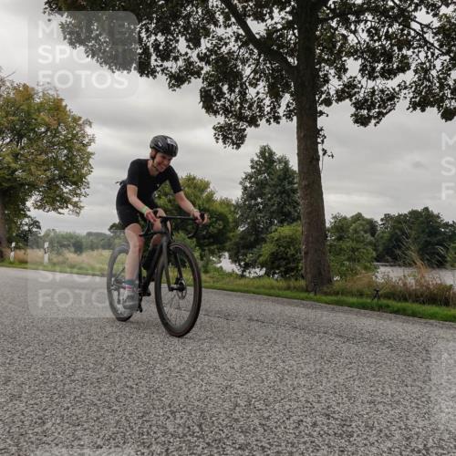 30.08.2026 - Elbe Triathlon Hamburg Michael Burmester http://msf.ph/oto/10050789 30.08.2026 10:07:29 Radfahren 492, 573, 775, 903, 936, 982 meine-sportfotos.de