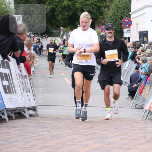 30.08.2026 - Blankeneser Heldenlauf Lena Gebhardt http://msf.ph/oto/10050823 30.08.2026 11:59:19 Ziel 2288, 2301, 2354, 2537, 2748, 2807 meine-sportfotos.de