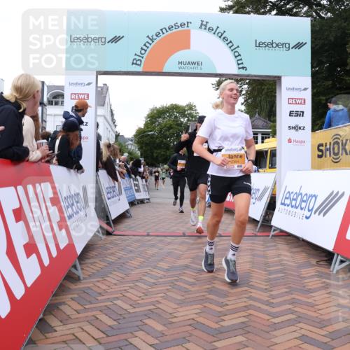 30.08.2026 - Blankeneser Heldenlauf Lena Gebhardt http://msf.ph/oto/10050842 30.08.2026 11:59:22 Ziel 2288, 2354, 2537, 2748 meine-sportfotos.de