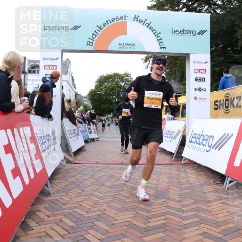 30.08.2026 - Blankeneser Heldenlauf Lena Gebhardt http://msf.ph/oto/10050859 30.08.2026 11:59:23 Ziel 2288, 2354, 2537, 2748 meine-sportfotos.de