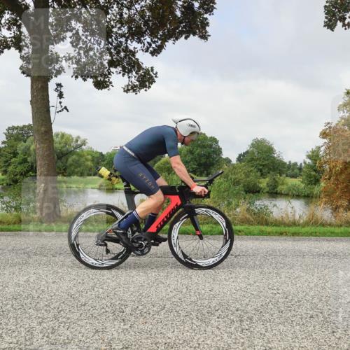 30.08.2026 - Elbe Triathlon Hamburg Michael Burmester http://msf.ph/oto/10050863 30.08.2026 09:47:57 Radfahren 521, 533, 793, 1894 meine-sportfotos.de