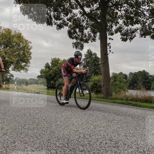 30.08.2026 - Elbe Triathlon Hamburg Michael Burmester http://msf.ph/oto/10050906 30.08.2026 10:08:36 Radfahren 500, 509, 676, 686, 736, 834, 889, 908 meine-sportfotos.de