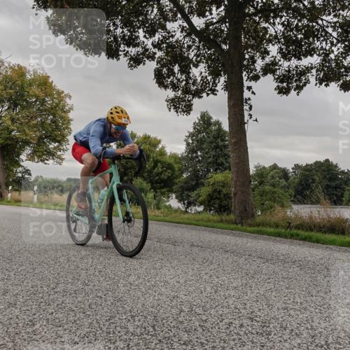 30.08.2026 - Elbe Triathlon Hamburg Michael Burmester http://msf.ph/oto/10050964 30.08.2026 10:09:07 Radfahren 431, 600, 712, 854 meine-sportfotos.de