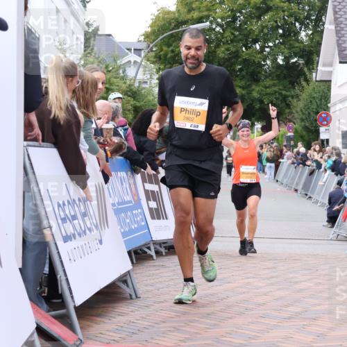 30.08.2026 - Blankeneser Heldenlauf Lena Gebhardt http://msf.ph/oto/10050999 30.08.2026 11:59:33 Ziel 2293, 2479, 2802, 4296 meine-sportfotos.de