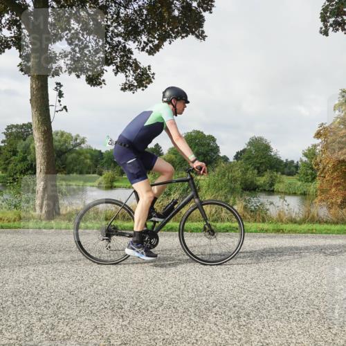 30.08.2026 - Elbe Triathlon Hamburg Michael Burmester http://msf.ph/oto/10051029 30.08.2026 09:50:17 Radfahren 449 meine-sportfotos.de
