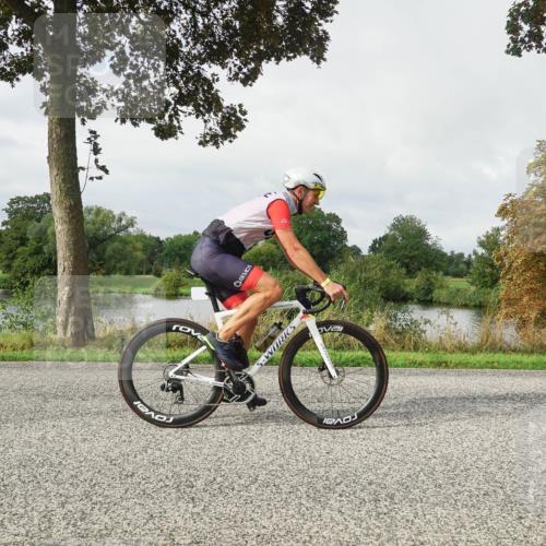 30.08.2026 - Elbe Triathlon Hamburg Michael Burmester http://msf.ph/oto/10051030 30.08.2026 09:50:26 Radfahren 297, 735 meine-sportfotos.de