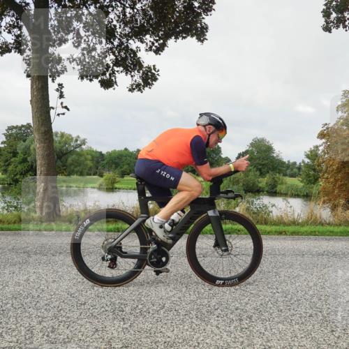 30.08.2026 - Elbe Triathlon Hamburg Michael Burmester http://msf.ph/oto/10051042 30.08.2026 09:50:45 Radfahren 440, 629, 786 meine-sportfotos.de