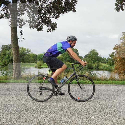30.08.2026 - Elbe Triathlon Hamburg Michael Burmester http://msf.ph/oto/10051068 30.08.2026 09:51:10 Radfahren 492, 565, 696, 708, 709, 754 meine-sportfotos.de