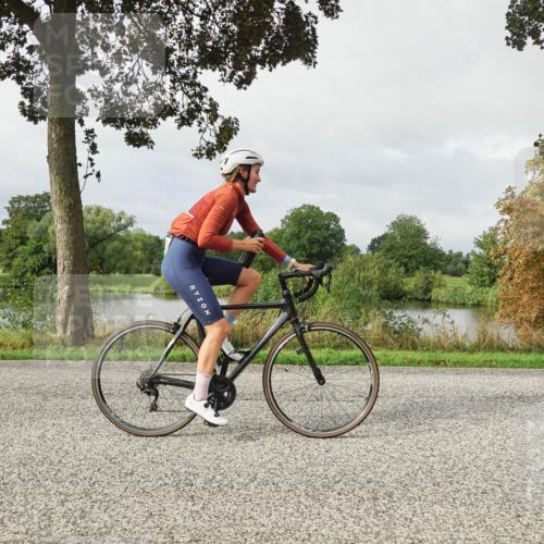 30.08.2026 - Elbe Triathlon Hamburg Michael Burmester http://msf.ph/oto/10051095 30.08.2026 09:51:25 Radfahren 436, 736, 860, 861 meine-sportfotos.de