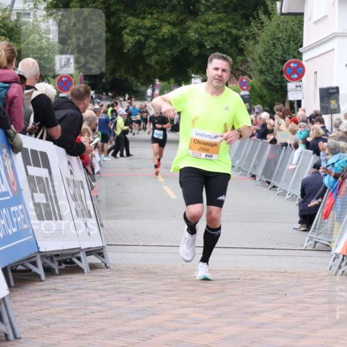 30.08.2026 - Blankeneser Heldenlauf Lena Gebhardt http://msf.ph/oto/10051150 30.08.2026 11:59:51 Ziel 2008, 2801 meine-sportfotos.de