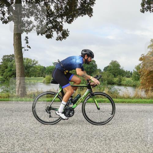 30.08.2026 - Elbe Triathlon Hamburg Michael Burmester http://msf.ph/oto/10051194 30.08.2026 09:52:29 Radfahren 439, 500, 668, 714, 732, 761, 811, 849, 867, 889, 903, 914 meine-sportfotos.de