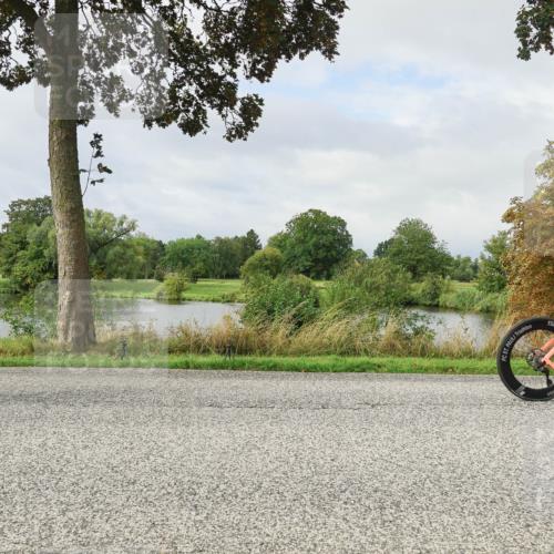 30.08.2026 - Elbe Triathlon Hamburg Michael Burmester http://msf.ph/oto/10051236 30.08.2026 09:52:55 Radfahren 415, 606, 634, 663, 721, 791, 855, 908 meine-sportfotos.de