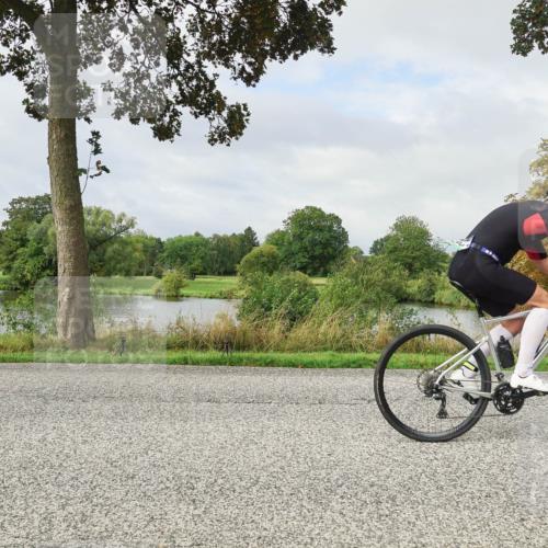 30.08.2026 - Elbe Triathlon Hamburg Michael Burmester http://msf.ph/oto/10051245 30.08.2026 09:52:57 Radfahren 392, 606, 634, 663, 721, 791, 908 meine-sportfotos.de