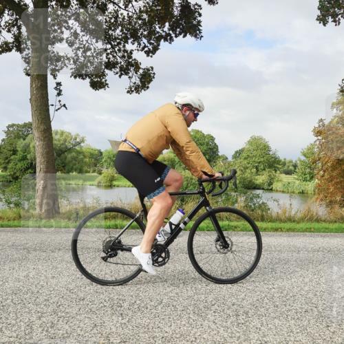 30.08.2026 - Elbe Triathlon Hamburg Michael Burmester http://msf.ph/oto/10051260 30.08.2026 09:53:10 Radfahren 364, 443, 600 meine-sportfotos.de