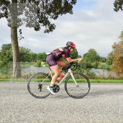 30.08.2026 - Elbe Triathlon Hamburg Michael Burmester http://msf.ph/oto/10051304 30.08.2026 09:53:59 Radfahren 531, 813, 937 meine-sportfotos.de