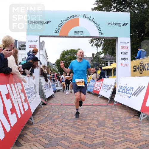 30.08.2026 - Blankeneser Heldenlauf Lena Gebhardt http://msf.ph/oto/10051325 30.08.2026 12:00:26 Ziel 2160, 2161, 2168, 2461, 2528, 2572, 2593, 2630 meine-sportfotos.de