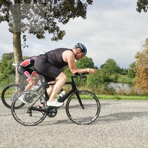 30.08.2026 - Elbe Triathlon Hamburg Michael Burmester http://msf.ph/oto/10051340 30.08.2026 09:54:36 Radfahren 462, 676, 713, 856, 960 meine-sportfotos.de