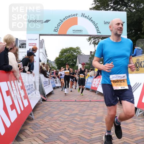 30.08.2026 - Blankeneser Heldenlauf Lena Gebhardt http://msf.ph/oto/10051343 30.08.2026 12:00:26 Ziel 2160, 2161, 2168, 2461, 2528, 2572, 2593, 2630 meine-sportfotos.de