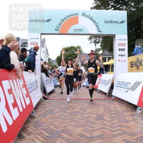 30.08.2026 - Blankeneser Heldenlauf Lena Gebhardt http://msf.ph/oto/10051353 30.08.2026 12:00:27 Ziel 2160, 2161, 2168, 2461, 2528, 2572, 2593, 2630 meine-sportfotos.de