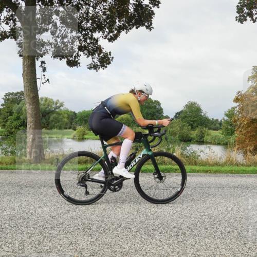 30.08.2026 - Elbe Triathlon Hamburg Michael Burmester http://msf.ph/oto/10051379 30.08.2026 09:55:16 Radfahren 457, 488, 927, 933, 967, 967 meine-sportfotos.de