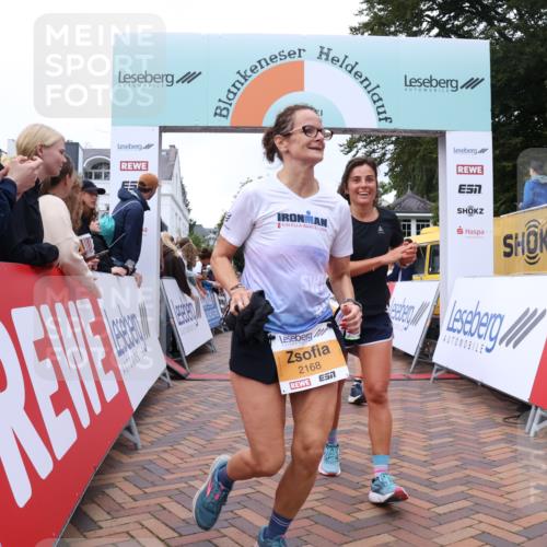 30.08.2026 - Blankeneser Heldenlauf Lena Gebhardt http://msf.ph/oto/10051395 30.08.2026 12:00:30 Ziel 2160, 2161, 2168, 2273, 2461, 2528, 2572, 2593, 2630 meine-sportfotos.de