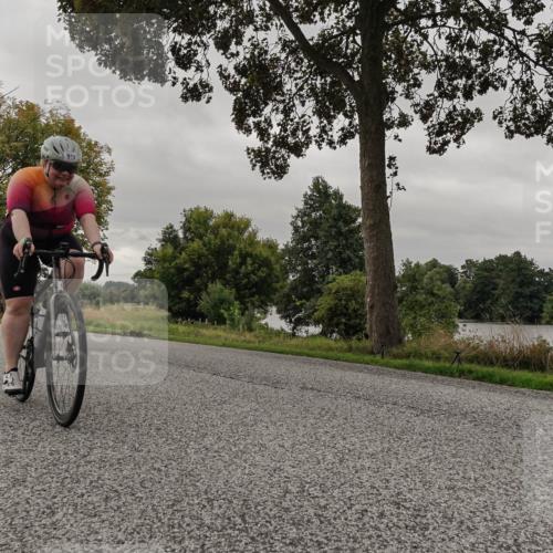 30.08.2026 - Elbe Triathlon Hamburg Michael Burmester http://msf.ph/oto/10051398 30.08.2026 10:15:26 Radfahren 513, 699, 810, 897, 919, 934 meine-sportfotos.de