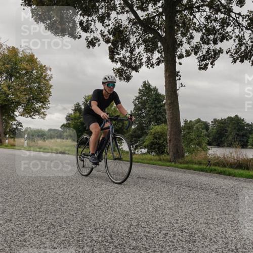 30.08.2026 - Elbe Triathlon Hamburg Michael Burmester http://msf.ph/oto/10051402 30.08.2026 10:15:27 Radfahren 513, 699, 810, 919, 934 meine-sportfotos.de