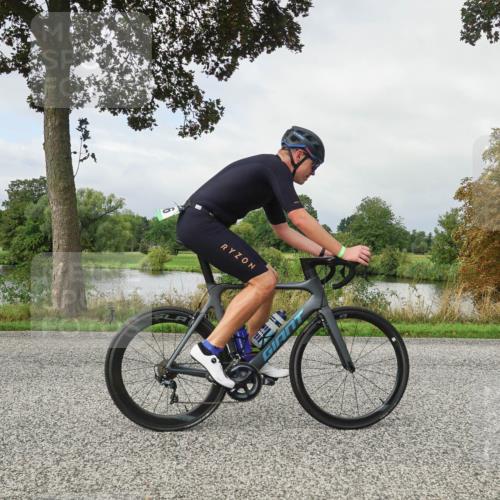 30.08.2026 - Elbe Triathlon Hamburg Michael Burmester http://msf.ph/oto/10051421 30.08.2026 09:55:42 Radfahren 352, 466, 479, 557, 595, 621, 742, 757, 820 meine-sportfotos.de