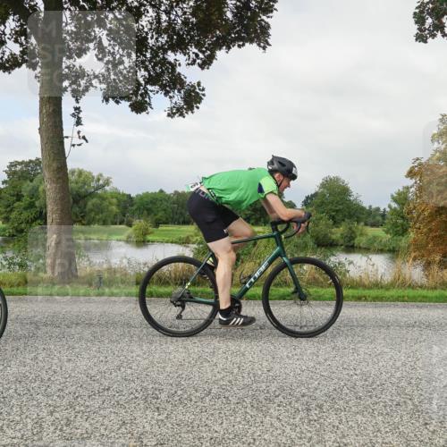 30.08.2026 - Elbe Triathlon Hamburg Michael Burmester http://msf.ph/oto/10051448 30.08.2026 09:55:55 Radfahren 397, 399, 410, 437, 576, 788, 872 meine-sportfotos.de