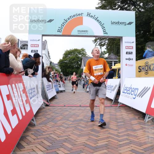30.08.2026 - Blankeneser Heldenlauf Lena Gebhardt http://msf.ph/oto/10051455 30.08.2026 12:00:35 Ziel 2160, 2161, 2168, 2273, 2461, 2528, 2565, 2593, 2891 meine-sportfotos.de